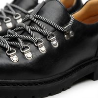 Shadow Derby – Black